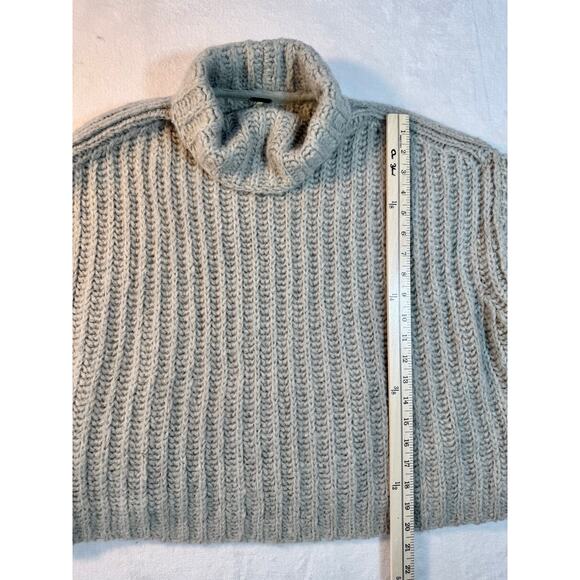Free People Fluffy Fox Beige Gray Wool Mock Cowl Neck Sweater M Wool Turtleneck - Picture 7 of 7